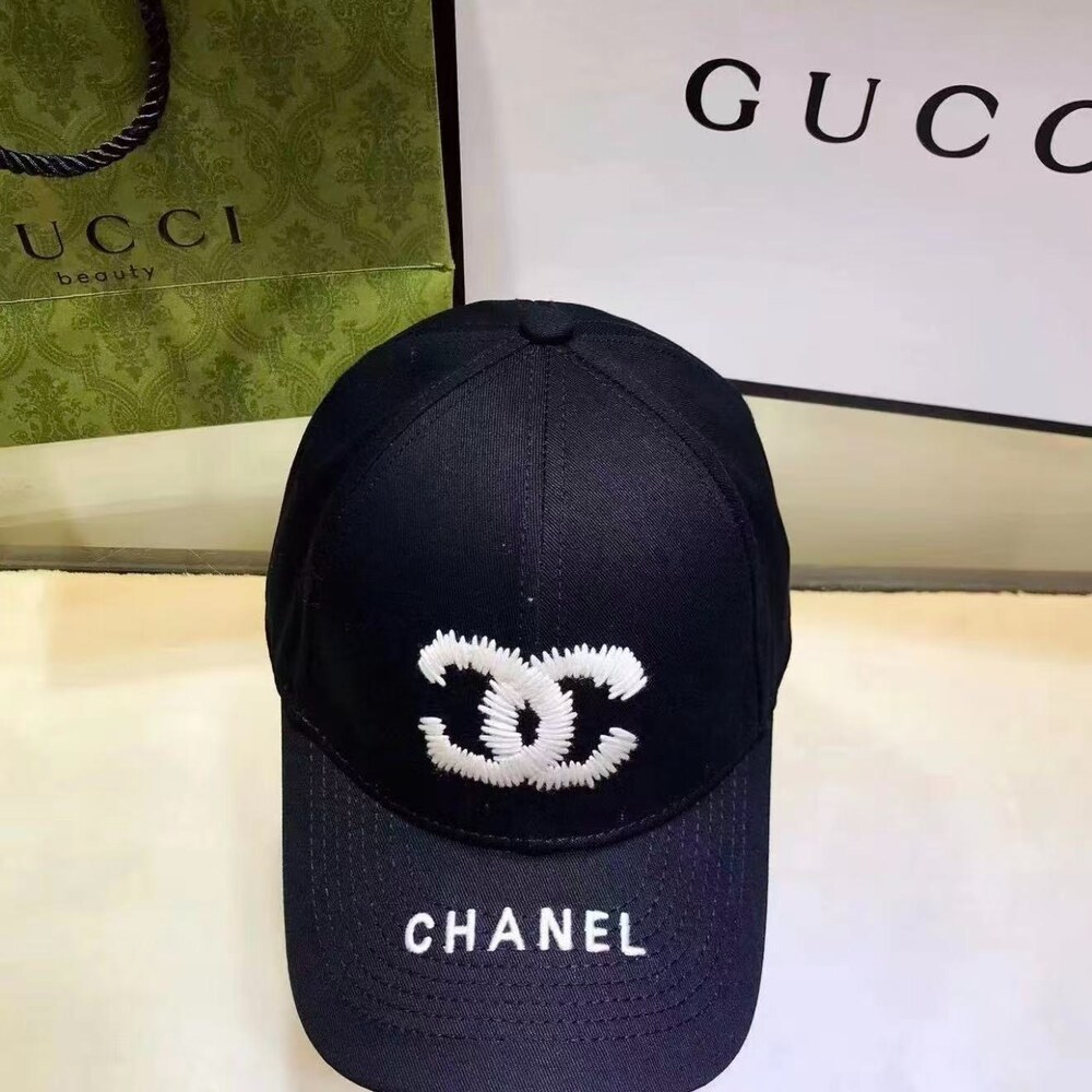 Chanel Embroidered CC Logo Cotton Baseball Cap in Black